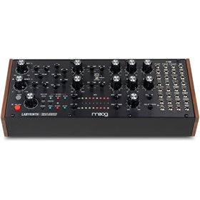 Синтезатор MOOG LABYRINTH