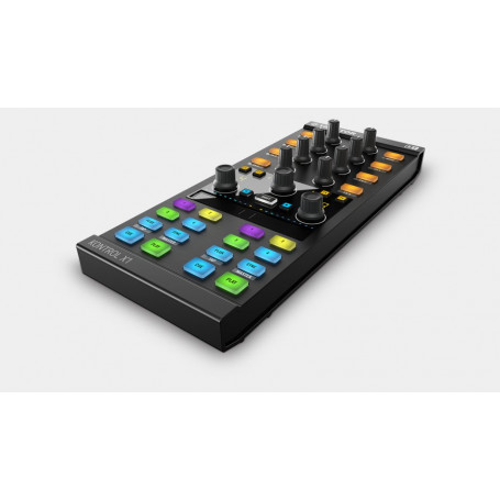 Native Instruments Traktor Kontrol X1 MK2