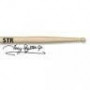 Барабанные палочки Vic Firth STR именные